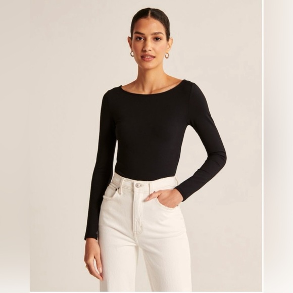 BNWT boatneck cropped long sleeve top with stretch - Picture 3 of 8